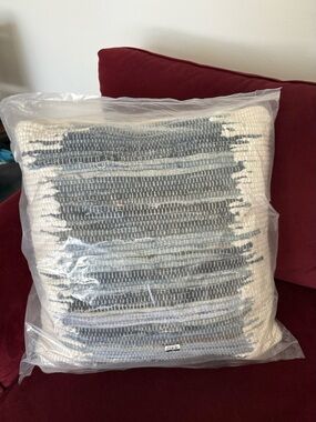 Mina Victory Home Woven
Textured Denim Stripes 20"x20"
Decorative Throw Pillow